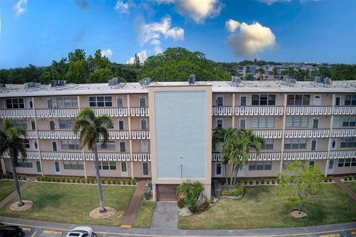 408-408 Southampton A, West Palm Beach, FL, 33417-2342 | Card Image