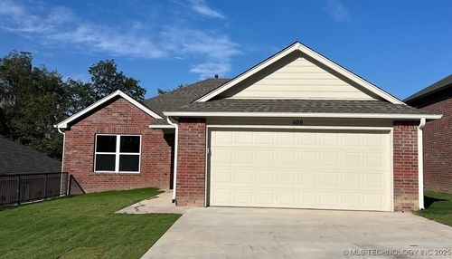 408 S Muskogee St, Sapulpa, OK, 74066-3842 | Card Image