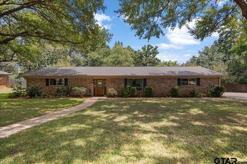 106 Archer St, White Oak, TX, 75693-2130 | Card Image