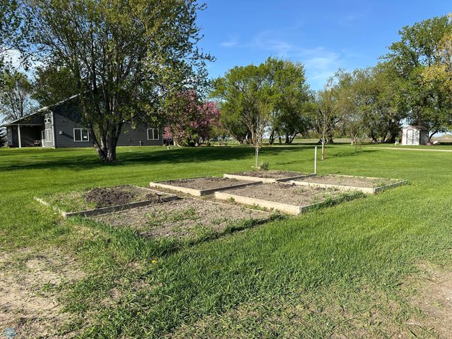 6 Raised garden beds on south side of yard. | Image 65