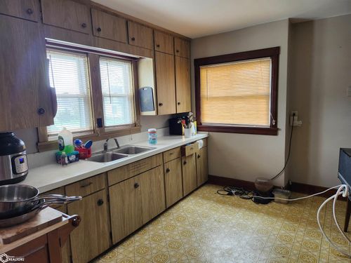 114 N Main Street, Traer, IA, 50675 | Card Image