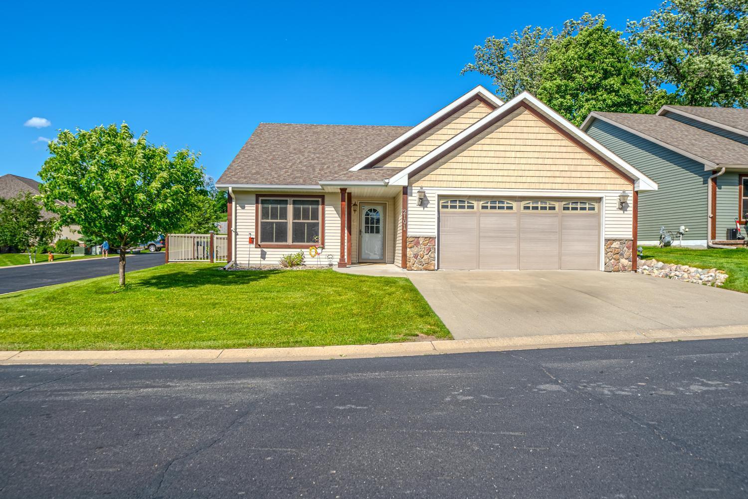 Sunrise Ln, Detroit Lakes, MN 56501
