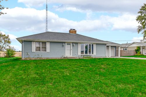 59 N 2750w Rd, Kankakee, IL, 60901-7672 | Card Image