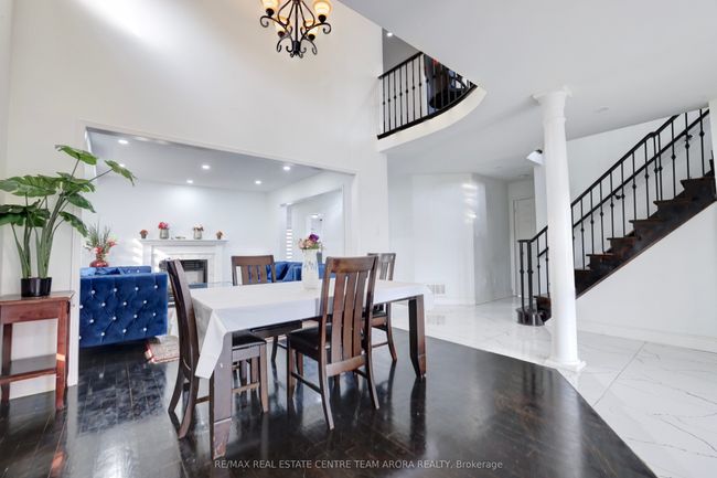247 Cresthaven Rd, House other with 7 bedrooms, 7 bathrooms and 4 parking in Brampton ON | Image 6