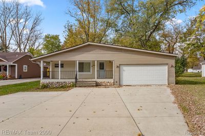 47461 Vanker Avenue, Home with 3 bedrooms, 2 bathrooms and null parking in Shelby Twp MI | Image 1