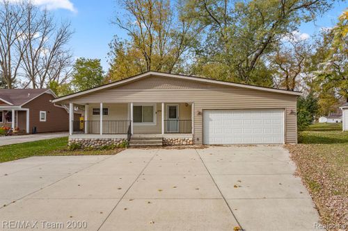 47461 Vanker Avenue, Shelby Twp, MI, 48317 | Card Image