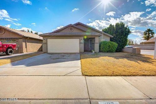 197 W Oxford Ln, Gilbert, AZ, 85233-8733 | Card Image