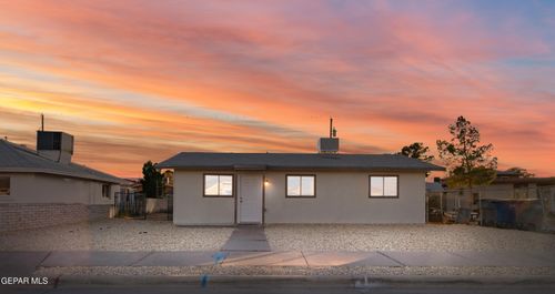 9328 San Lorenzo Ave, El Paso, TX, 79907-6844 | Card Image