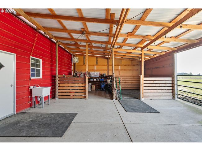 34207 Enos Dr, House other with 5 bedrooms, 5 bathrooms and 2 parking in Halsey OR | Image 44