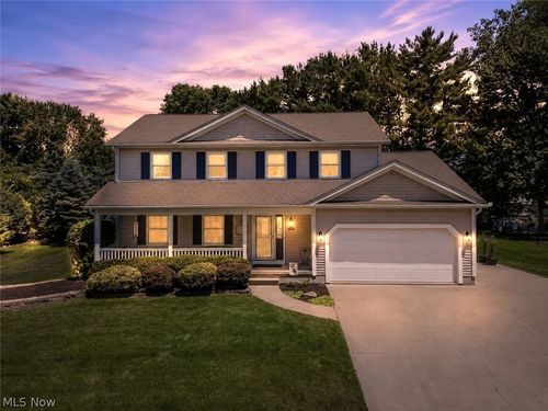 930 Essex Lane, Medina, OH, 44256 | Card Image