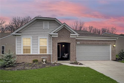 502 Arbor Ln, Copley, OH, 44321-3196 | Card Image