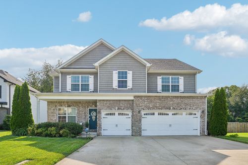 675 Sturdivant Dr, Clarksville, TN, 37042-1681 | Card Image