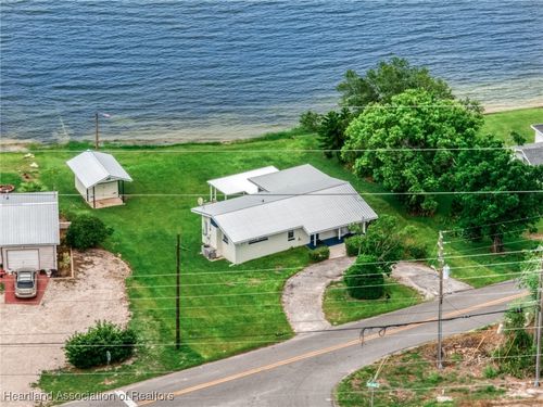 403 Lake Lotela Dr, Avon Park, FL, 33825-4732 | Card Image