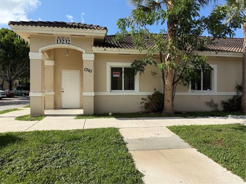 apt-1301-13232 Old Biscayne Dr, Homestead, FL, 33033-7417 | Card Image