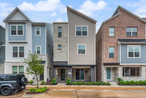 4525 Ward St, North Richland Hills, TX, 76180-8050 | Card Image