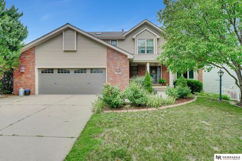 7700 Ali Dr, Lincoln, NE, 68507-3316 | Card Image