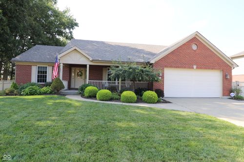 381 Woodside Ct, Batesville, IN, 47006-7087 | Card Image