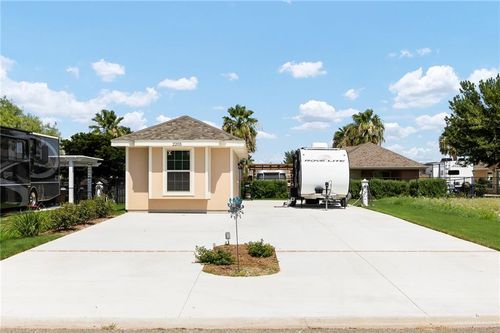 2203 Kingfisher Ln, Mission, TX, 78572-5080 | Card Image