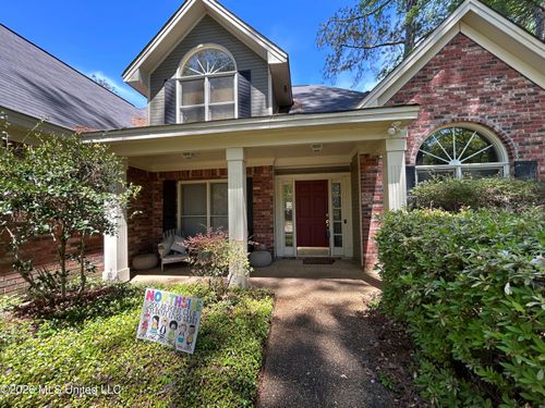 109 Napa Valley Dr, Clinton, MS, 39056-5731 | Card Image