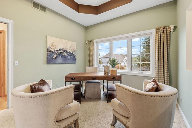 Fabulous main floor office space | Image 21