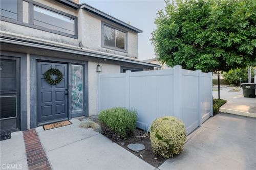 i-615 Monterey Ave, Monrovia, CA, 91016 | Card Image