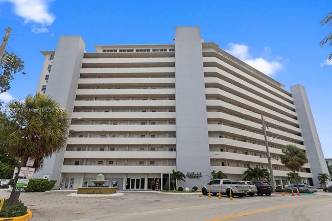 APT-108 - 7904 West Dr, Condo with 1 bedrooms, 1 bathrooms and null parking in North Bay Village FL | Image 20