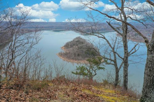 450 Long Bend Rd, Galena, MO, 65656-5032 | Card Image