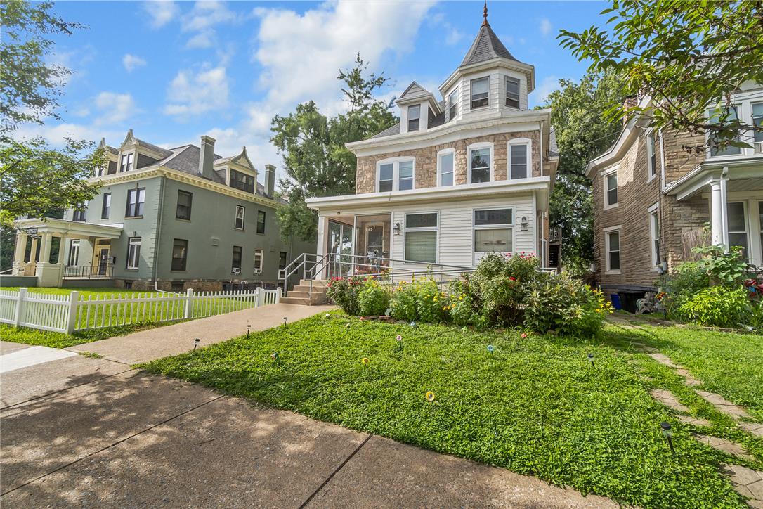 Residential Income in Easton 3