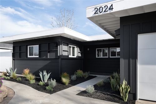 2024 Shipway Ave, Long Beach, CA, 90815-3551 | Card Image