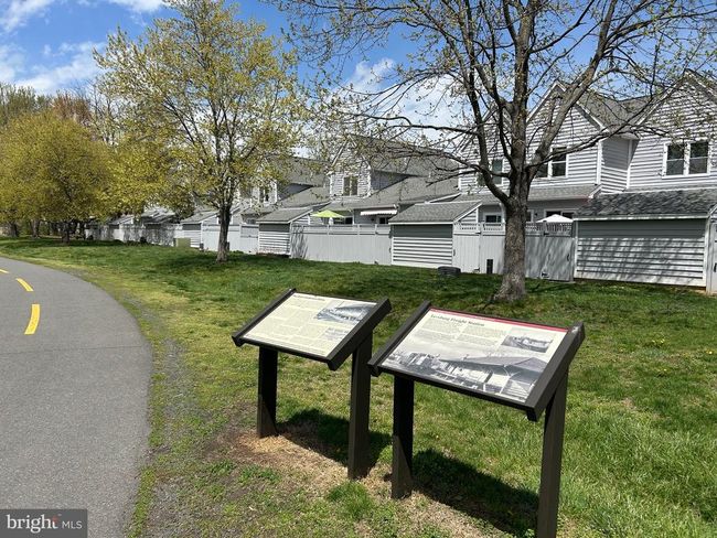 321 Harrison St Se, Townhouse with 2 bedrooms, 2 bathrooms and null parking in LEESBURG VA | Image 13