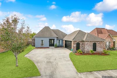 34171 Spring Lake Dr, House other with 4 bedrooms, 3 bathrooms and null parking in Walker LA | Image 2