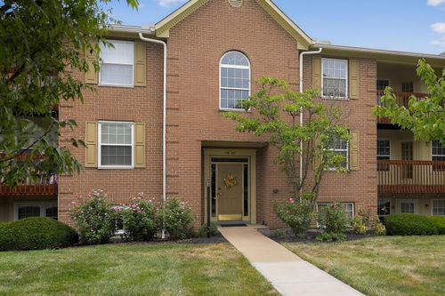 148 Dogwood Dr, Highland Heights, KY, 41076-4701 | Card Image