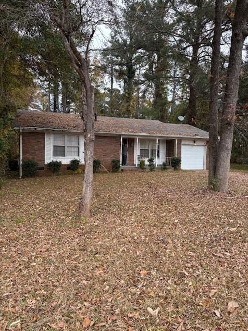 4092 Pepperdine Dr, Decatur, GA, 30034-5922 | Card Image