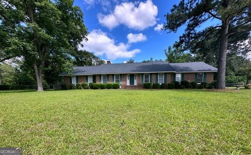 20 River St, Lumber City, GA, 31549-2855 | Card Image