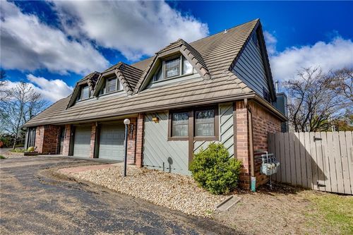 2711 W 24th Terrace, Lawrence, KS, 66047 | Card Image