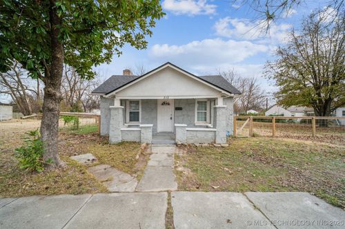 212 K St Nw, Miami, OK, 74354-5638 | Card Image