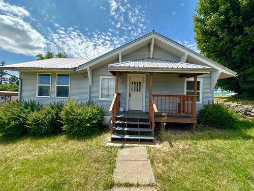 521 N Ramsey Rd, Tekoa, WA, 99033-9634 | Card Image