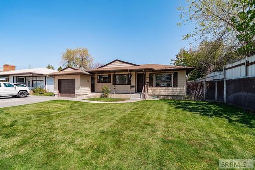 995 Koster Avenue, Idaho Falls, ID, 83404 | Card Image
