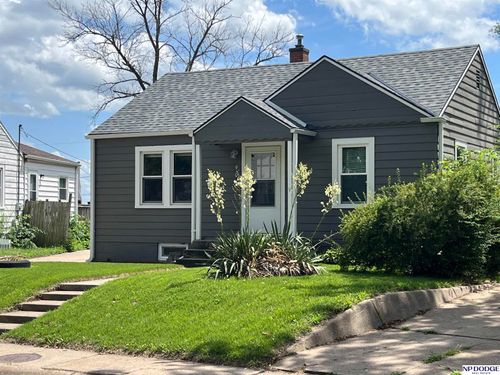 904 Mclaughlin Circle, Bellevue, NE, 68005 | Card Image