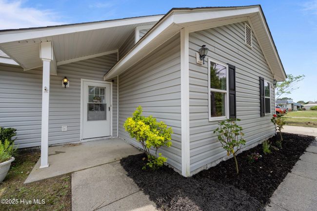 308 Dayrell Dr, House other with 3 bedrooms, 2 bathrooms and null parking in Hubert NC | Image 4