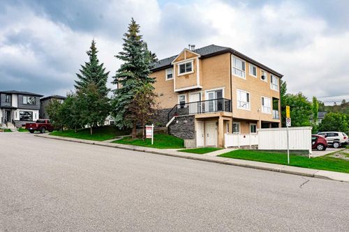 3-55 Collingwood Pl Nw, Calgary, AB, T2L0R1 | Card Image