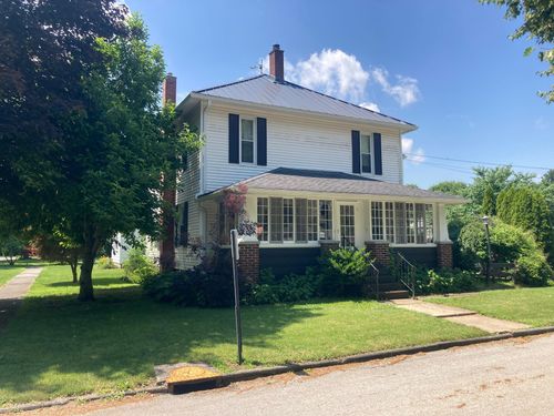 376 Vine St E, La Rue, OH, 43332-8934 | Card Image