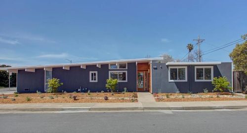 697 Edna Way, San Mateo, CA, 94402 | Card Image