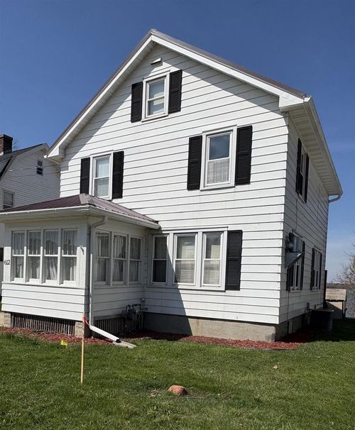 612 Madison Street, Beaver Dam, WI, 53916 | Card Image