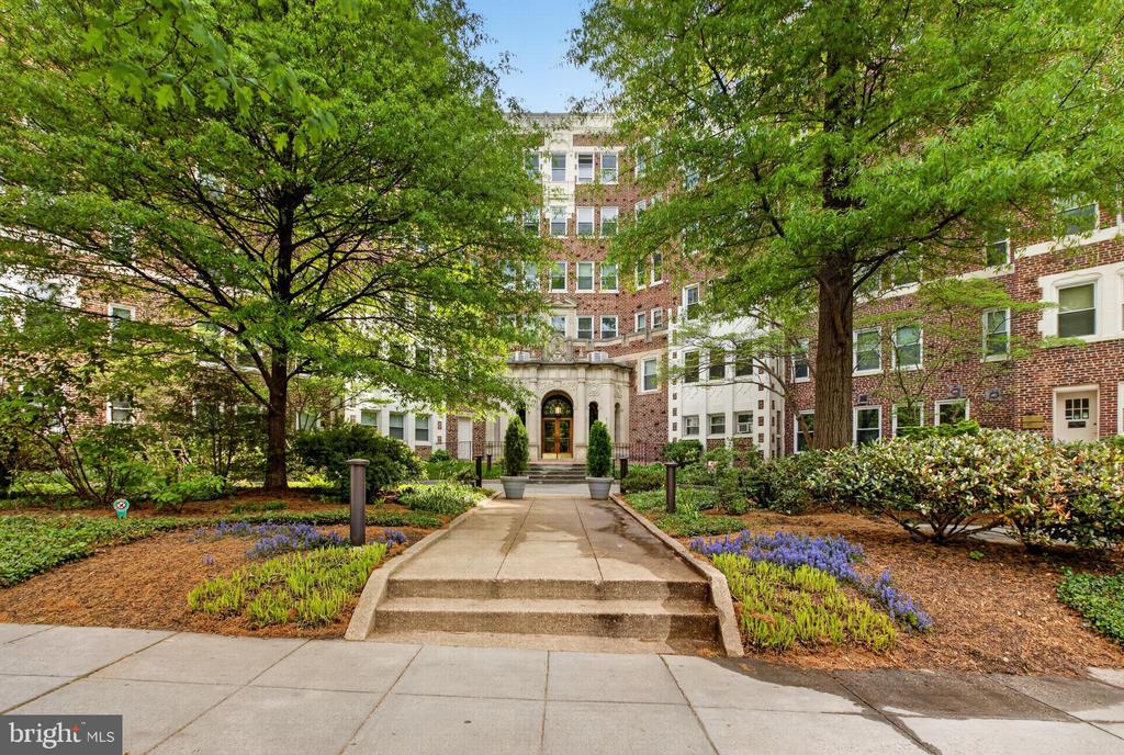 Residential in WASHINGTON 2