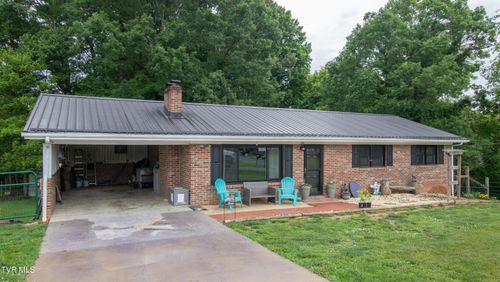 19201 Moulin St, Abingdon, VA, 24210-9675 | Card Image