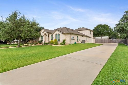 5743 Watusi Dr, Belton, TX, 76513-3131 | Card Image