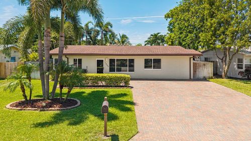 1660 Ne 31st Ct, Pompano Beach, FL, 33064-6710 | Card Image