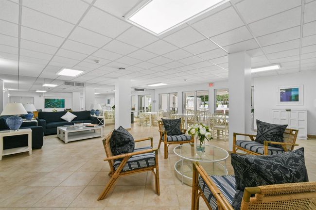 APT-112 - 2780 S Ocean Blvd, Condo with 2 bedrooms, 2 bathrooms and null parking in Palm Beach FL | Image 48