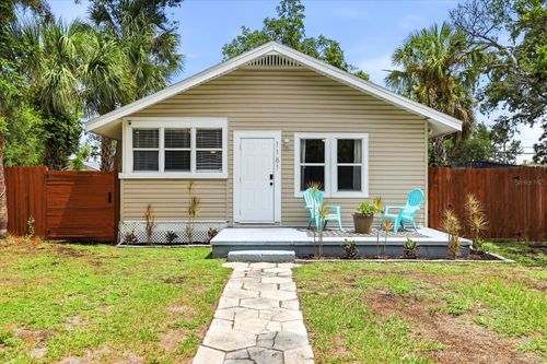 1161 Newton Ave S, ST PETERSBURG, FL, 33705-2438 | Card Image